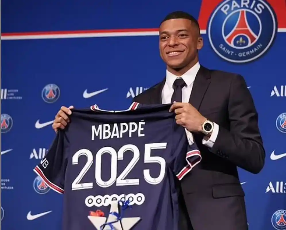 背后究竟隐 背后究竟隐