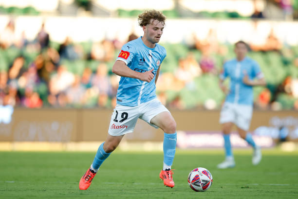 了防守反击 了防守反击